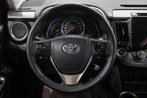 Внедорожник Toyota RAV4 2013 года, 1979000 рублей, Новокузнецк