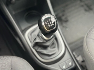 Хетчбэк Kia Rio 2015 года, 879000 рублей, Ижевск