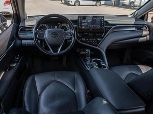 Седан Toyota Camry 2021 года, 3050000 рублей, Краснодар