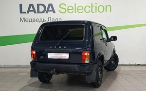 Внедорожник ВАЗ (LADA) 4x4 (Нива) 2017 года, 597000 рублей, Красноярск
