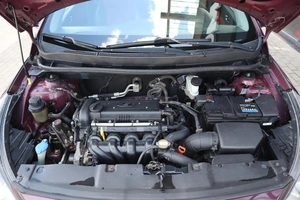 Хэтчбек Hyundai Solaris 2012 года, 990000 рублей, Мирное