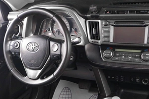 Внедорожник Toyota RAV4 2013 года, 1699000 рублей, Тюмень