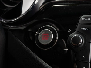 Хетчбэк Kia Ceed 2017 года, 1210000 рублей, Тюмень