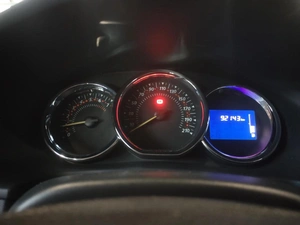 Хэтчбек Renault Sandero 2015 года, 990000 рублей, Орёл