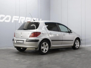 Хетчбэк Peugeot 307 2005 года, 460000 рублей, Омск