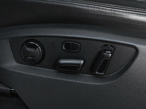 Внедорожник Volkswagen Touareg 2013 года, 2075000 рублей, Аксай