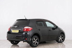 Хетчбэк Toyota Auris 2011 года, 999000 рублей, Красноярск