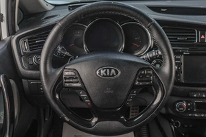 Хетчбэк Kia Ceed 2013 года, 1419000 рублей, Челябинск