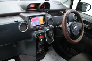 Минивэн Toyota Porte 2014 года, 898000 рублей, Солонцы