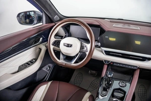 Внедорожник Geely Monjaro 2023 года, 3249000 рублей, Пермь