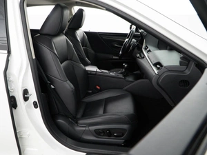 Седан Lexus ES 2020 года, 3227077 рублей, Москва