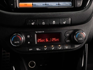 Хетчбэк Kia Ceed 2014 года, 1349000 рублей, Тюмень