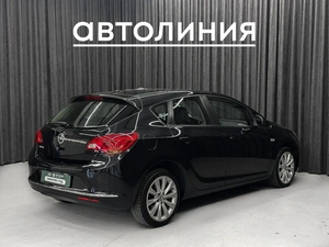 Хетчбэк Opel Astra 2013 года, 730000 рублей, Красноярск