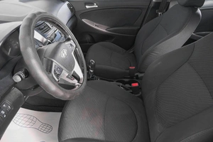 Седан Hyundai Solaris 2014 года, 699000 рублей, Кемерово