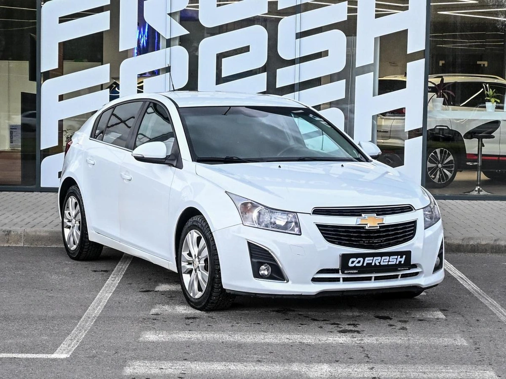 Хетчбэк Chevrolet Cruze 2014 года, 899000 рублей, Волгоград