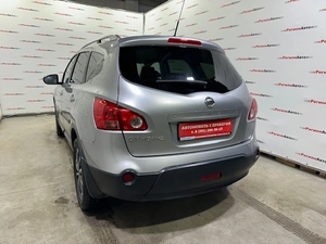 Внедорожник Nissan Qashqai+2 2009 года, 1100000 рублей, Красноярск