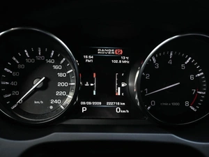 Внедорожник Land Rover Range Rover Evoque 2012 года, 2299000 рублей, Кирилловка