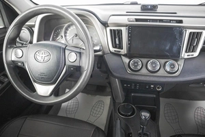 Внедорожник Toyota RAV4 2015 года, 1979000 рублей, Кемерово