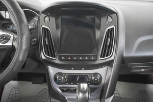 Хетчбэк Ford Focus 2013 года, 969000 рублей, Кемерово