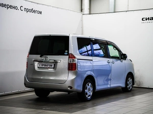 Минивэн Toyota Noah 2008 года, 1150000 рублей, Красноярск