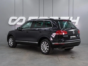Внедорожник Volkswagen Touareg 2016 года, 3399000 рублей, Воронеж