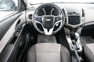 Хетчбэк Chevrolet Cruze 2013 года, 829000 рублей, Красноярск