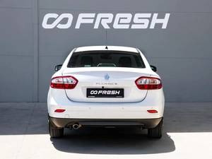 Седан Renault Fluence 2011 года, 850000 рублей, Краснодар