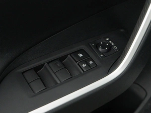 Внедорожник Toyota RAV4 2025 года, 4254434 рублей, Москва