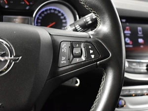 Хетчбэк Opel Astra 2019 года, 898100 рублей, Казань