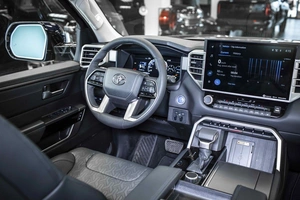 Внедорожник Toyota Sequoia 2022 года, 11799999 рублей, Москва