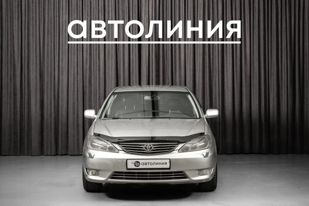 Седан Toyota Camry 2005 года, 845000 рублей, Красноярск