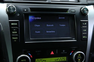 Седан Toyota Camry 2014 года, 1883000 рублей, Солонцы