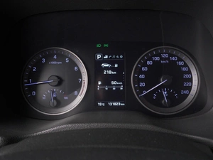 Внедорожник Hyundai Tucson 2015 года, 1820000 рублей, Красный Пахарь