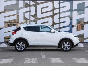 Внедорожник Nissan Juke 2011 года, 880000 рублей, Краснодар