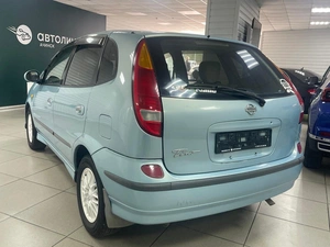 Минивэн Nissan Tino 2002 года, 369000 рублей, Ачинск
