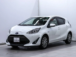 Хетчбэк Toyota Aqua 2018 года, 1250000 рублей, Красноярск