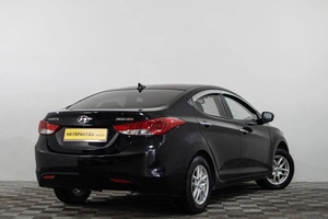 Седан Hyundai Avante 2011 года, 969000 рублей, Сургут