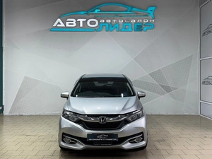 Универсал Honda Shuttle 2015 года, 1199000 рублей, Красноярск