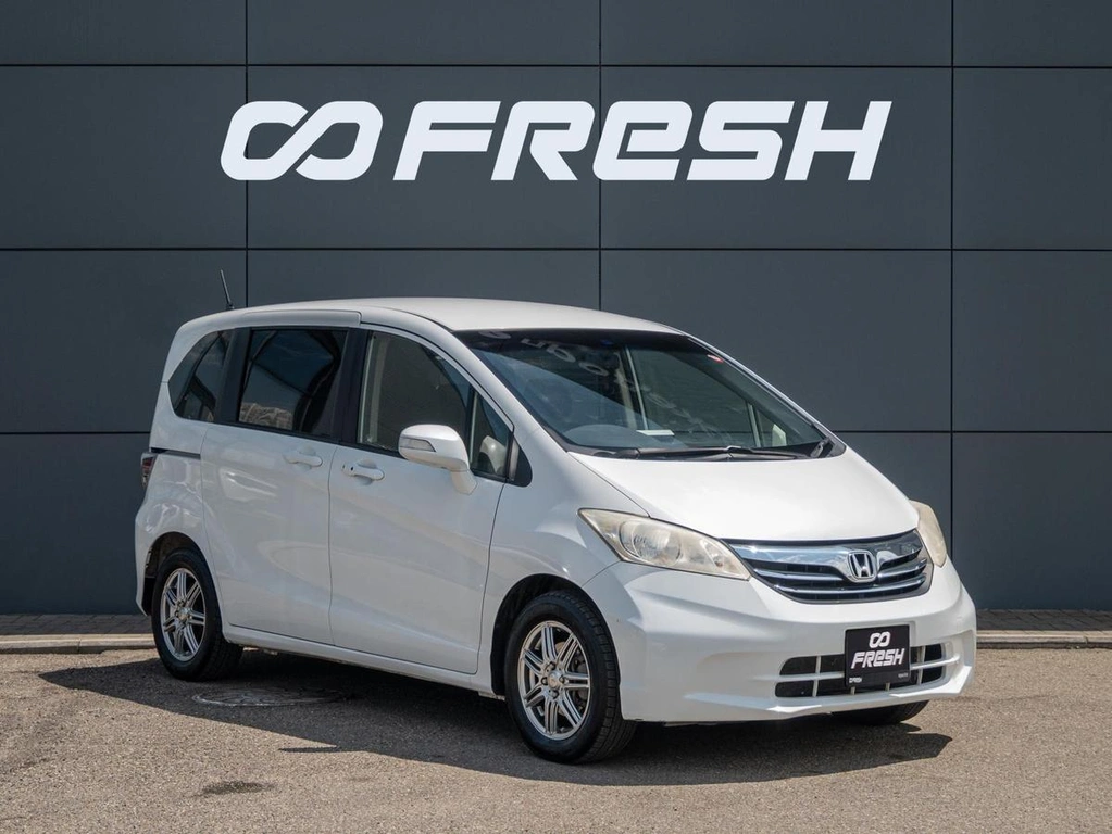 Минивэн Honda Freed 2013 года, 1235000 рублей, Краснодар