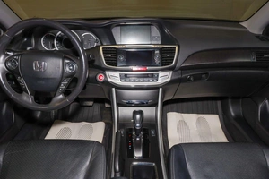 Седан Honda Accord 2013 года, 1769000 рублей, Новосибирск