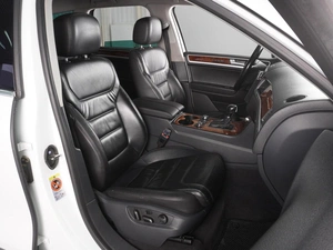 Внедорожник Volkswagen Touareg 2013 года, 1988000 рублей, Минеральные Воды