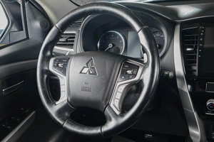 Внедорожник Mitsubishi Pajero Sport 2020 года, 3699000 рублей, Тюмень