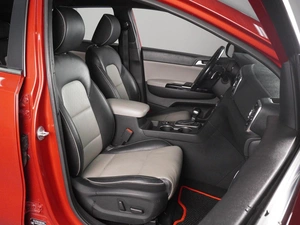 Внедорожник Kia Sportage 2016 года, 1849000 рублей, Красный Пахарь