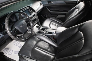 Седан Hyundai Sonata 2016 года, 1719000 рублей, Сургут
