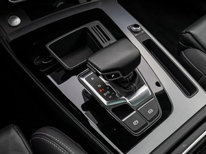 Внедорожник Audi Q5L 2023 года, 5198000 рублей, Краснодар