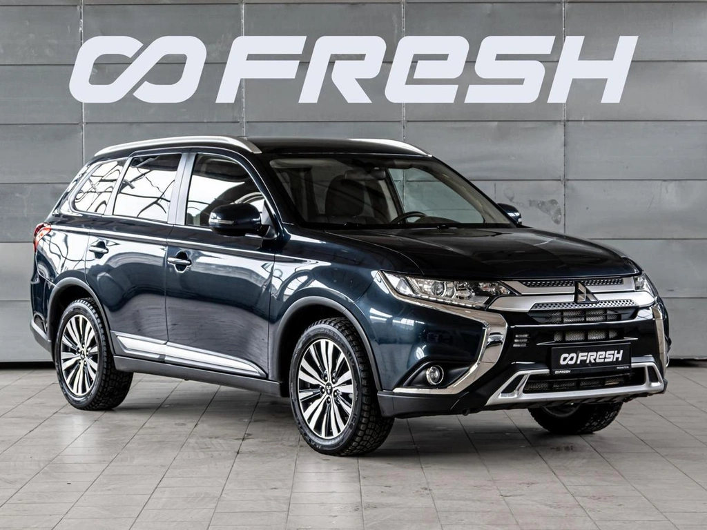 Внедорожник Mitsubishi Outlander 2019 года, 2299000 рублей, Краснодар