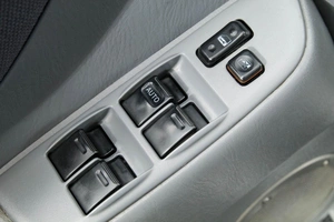 Внедорожник Toyota RAV4 2002 года, 839000 рублей, Барнаул