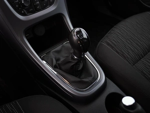 Хетчбэк Opel Astra 2013 года, 899000 рублей, Тверь