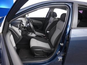Седан Chevrolet Cruze 2012 года, 627444 рублей, Москва