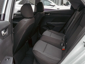 Седан Hyundai Solaris 2019 года, 950000 рублей, Краснодар